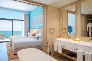 اتاق هتل سنتارا میراژ بیچ ریزورت