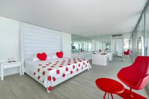 هتل آدم و حوا آنتالیا