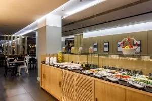 هتل ازیموت سنت پترزبورگ