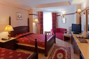 هتل دلفین پالاس