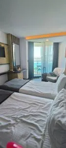 هتل سیگنیچر بلو ریزورت