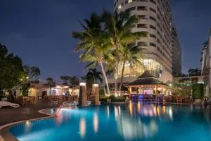 هتل پرینس پالاس بانکوک