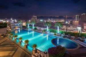 هتل برکلی پراتیونام بانکوک