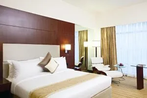 هتل کانتری این و سوئیتز بای رادیسون