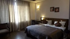 هتل ریتریت اگرا