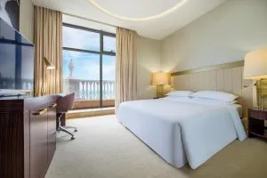 هتل شرایتون باتومی گرجستان