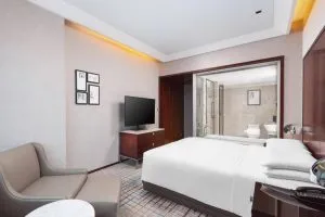 هتل رنسانس ژونگشان پارک شانگهای