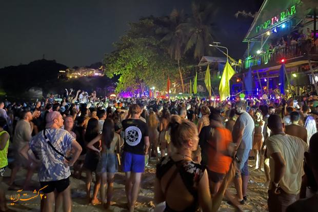 جشن ماه کامل تایلند