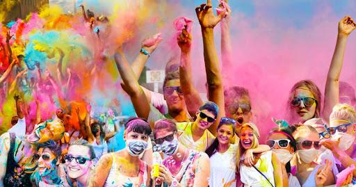جشنواره رنگ "هولی