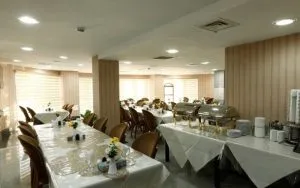 هتل آذین چابهار