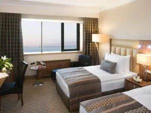 هتل موون پیک ازمیر