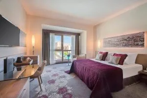 هتل کنکورد لاکچری