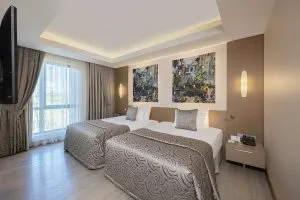 هتل کنکورد لاکچری