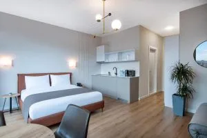 هتل استپز باتومی