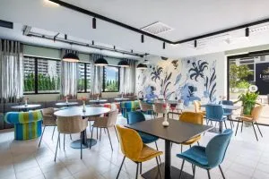 هتل استپز باتومی