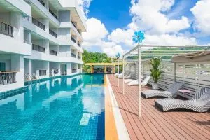 استخر هتل کاسا دل ام ریزورت