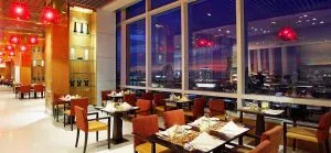 رستوران هتل سنتارا گرند ورلد بانکوک