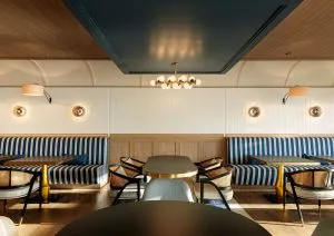 رستوران هتل حیات ریجنسی پوکت