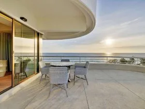 اتاق هتل پولمن پوکت کارون بیچ ریزورت