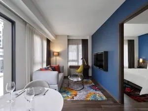 اتاق های هتل سندهورن میدتاون بانکوک