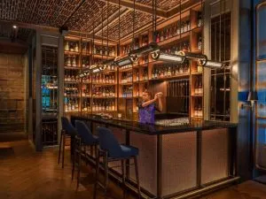 بار هتل سوفیتل بانکوک سوخومویت