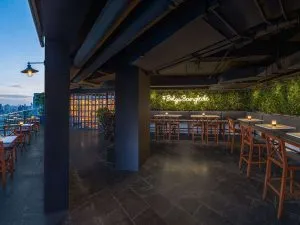 رستوران هتل سوفیتل بانکوک سوخومویت