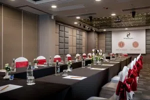 اتاق ضیافت هتل زنسینا ریزورت پوکت