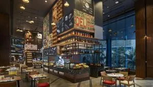 رستوران هتل آماری بانکوک