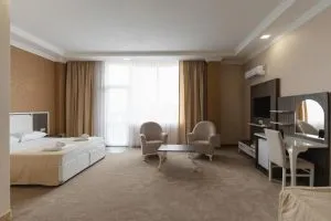 هتل گرند پالاس باتومی