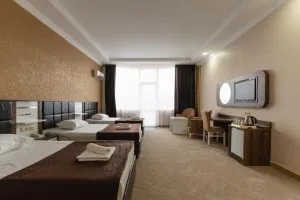 هتل گرند پالاس باتومی