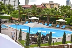 هتل گرند پالاس باتومی