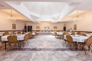 هتل رجینه ارمنستان