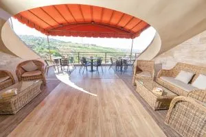 هتل رجینه ارمنستان