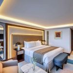 تور دبی هتل کویین الیزابت 2